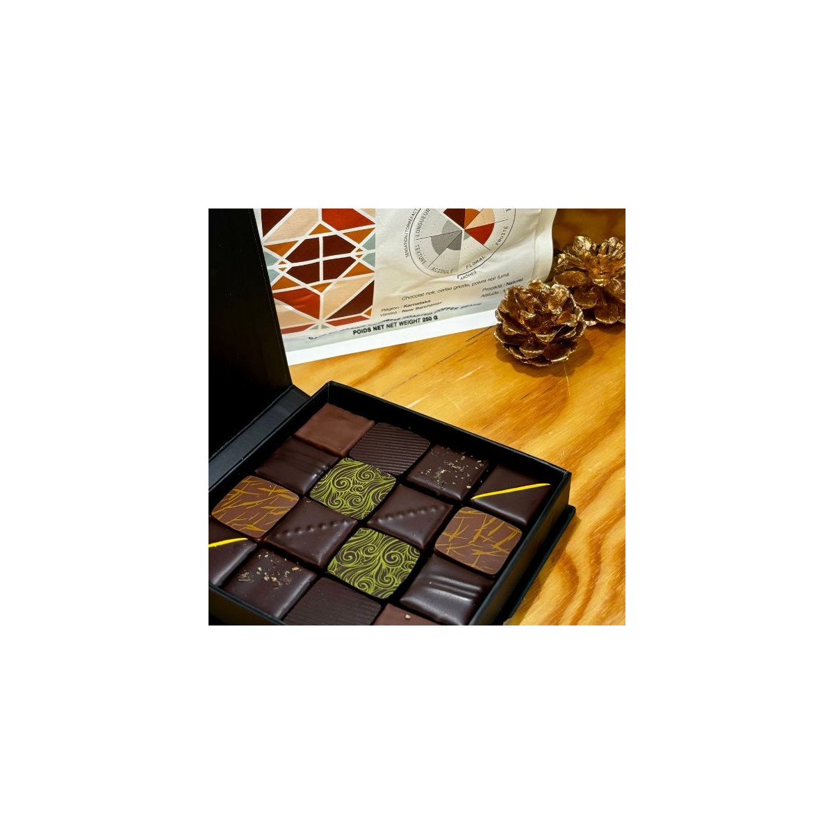 Coffret de Noël 16 Chocolat - Artisanat Parisien d'Exception